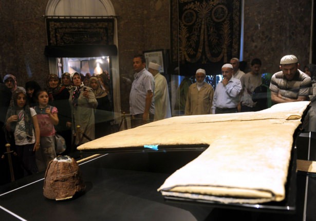 Hırka-i şerif ziyarete açıldı - 16