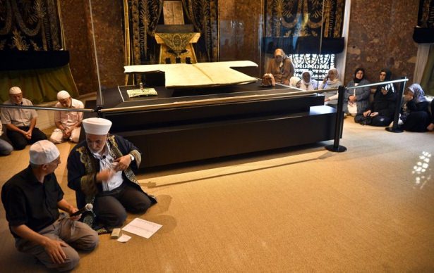 Hırka-i şerif ziyarete açıldı - 5