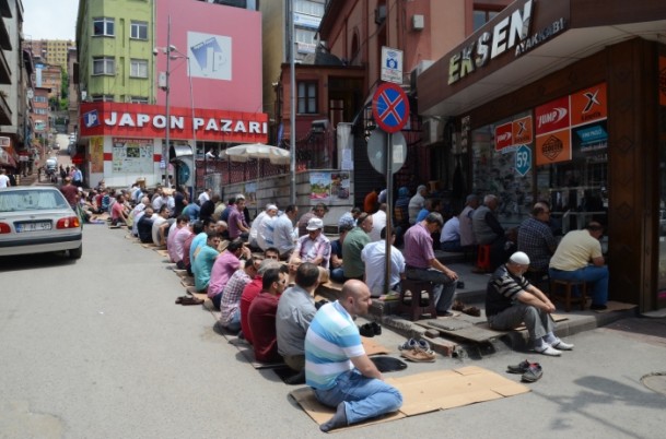 Ramazan'ın ilk cuma namazı - 10