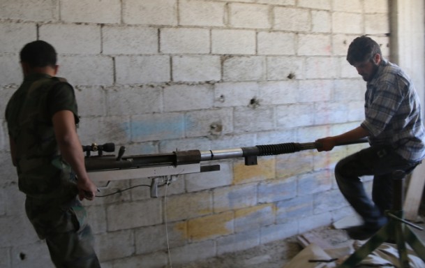 Suriyeli muhalifler keskin nişancı tüfeği üretti - 3