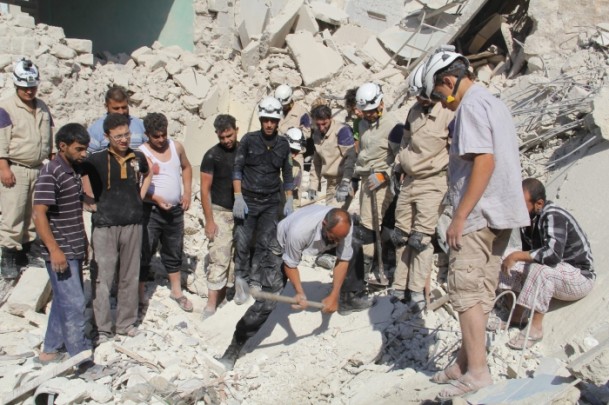 Halep ve Dareyya'ya varil bombalı saldırı - 35