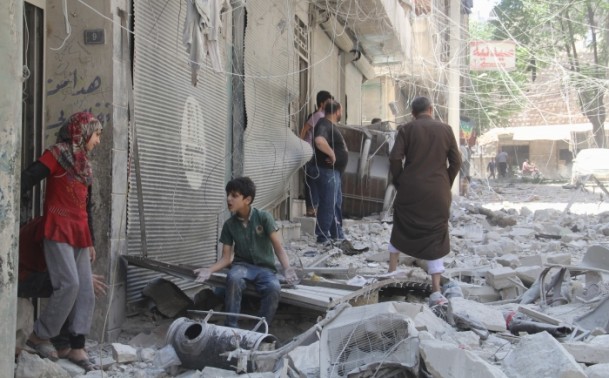 Halep ve Dareyya'ya varil bombalı saldırı - 9