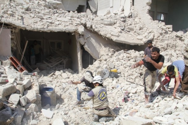 Halep ve Dareyya'ya varil bombalı saldırı - 27