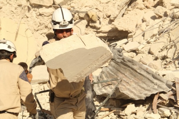 Halep ve Dareyya'ya varil bombalı saldırı - 3