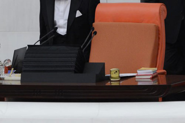 İşte Deniz Baykal'ın 6 katip üyesi - 3