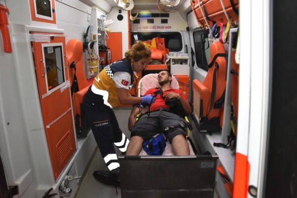 Bodrum'da göçmenleri taşıyan bot battı - 3