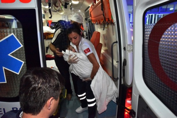 Bodrum'da göçmenleri taşıyan bot battı - 10