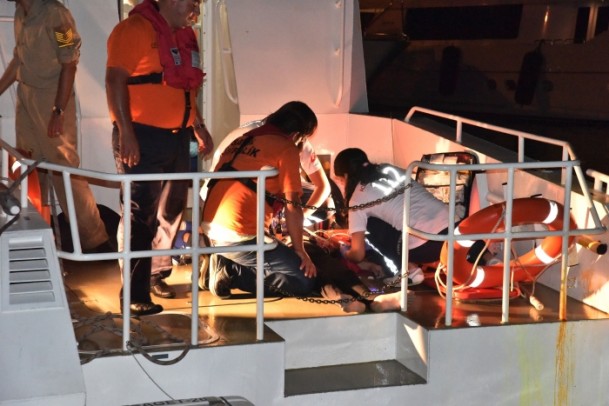 Bodrum'da göçmenleri taşıyan bot battı - 4