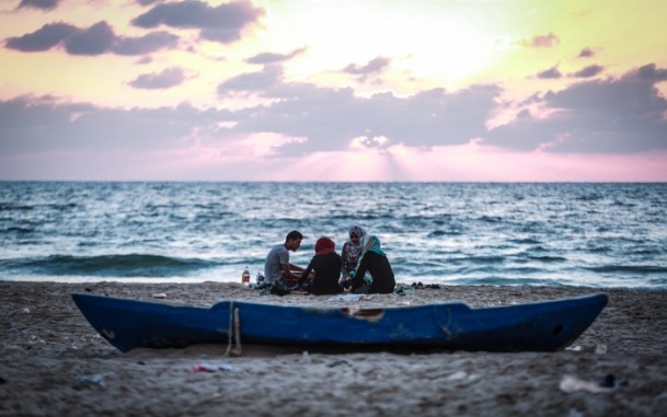 Gazze sahilinde iftar - 6