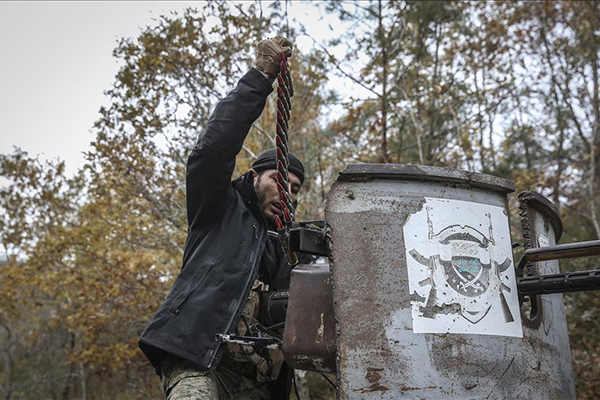 Türkmen birlikler 'Kızıldağ' için çarpışıyor - 9