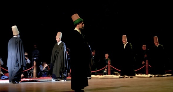 Vuslatın 742. yılI - 947