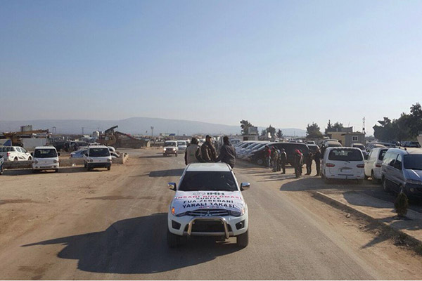 Suriye'de İHH öncülüğünde Fua - Zabadani takası gerçekleşiyor - 1