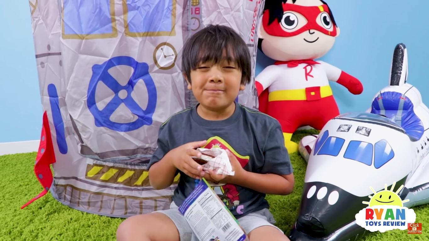 İşte Youtube'nin çocuk milyoneri - 3