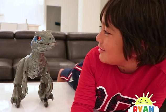 İşte Youtube'nin çocuk milyoneri - 6