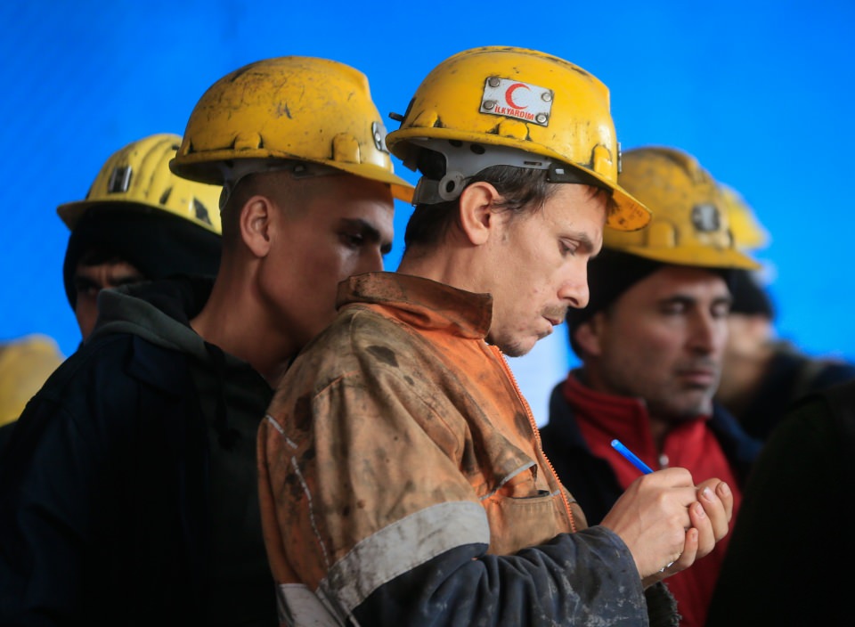 Madencilerin her gün çıktığı zorlu yolculuk - 3