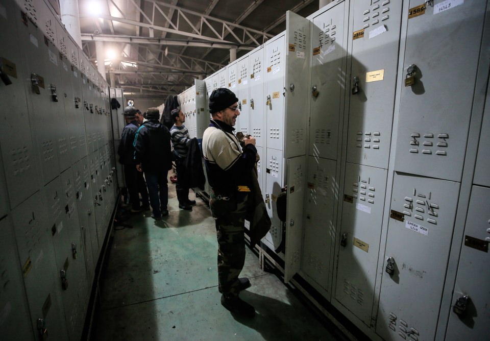 Madencilerin her gün çıktığı zorlu yolculuk - 6