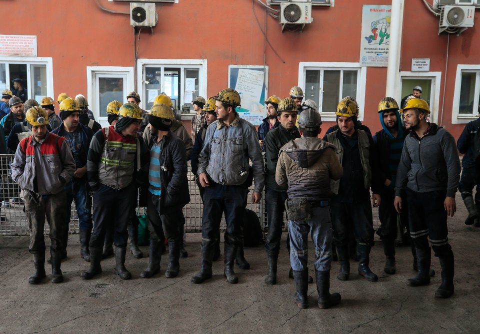 Madencilerin her gün çıktığı zorlu yolculuk - 5