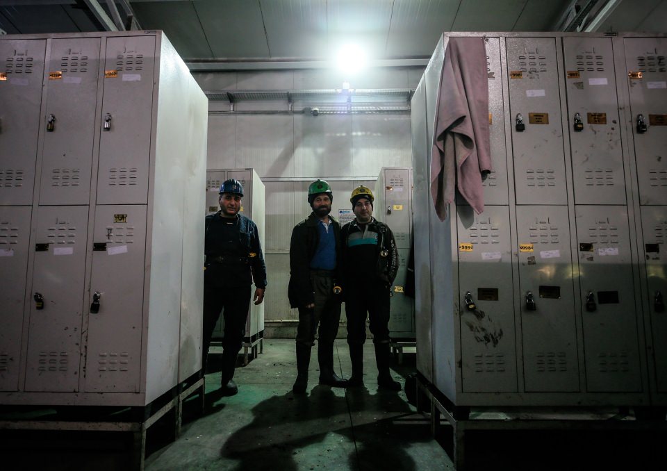 Madencilerin her gün çıktığı zorlu yolculuk - 10