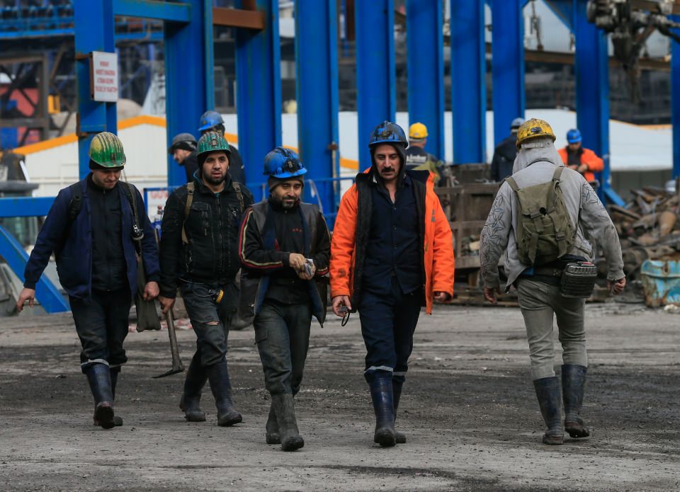 Madencilerin her gün çıktığı zorlu yolculuk - 19