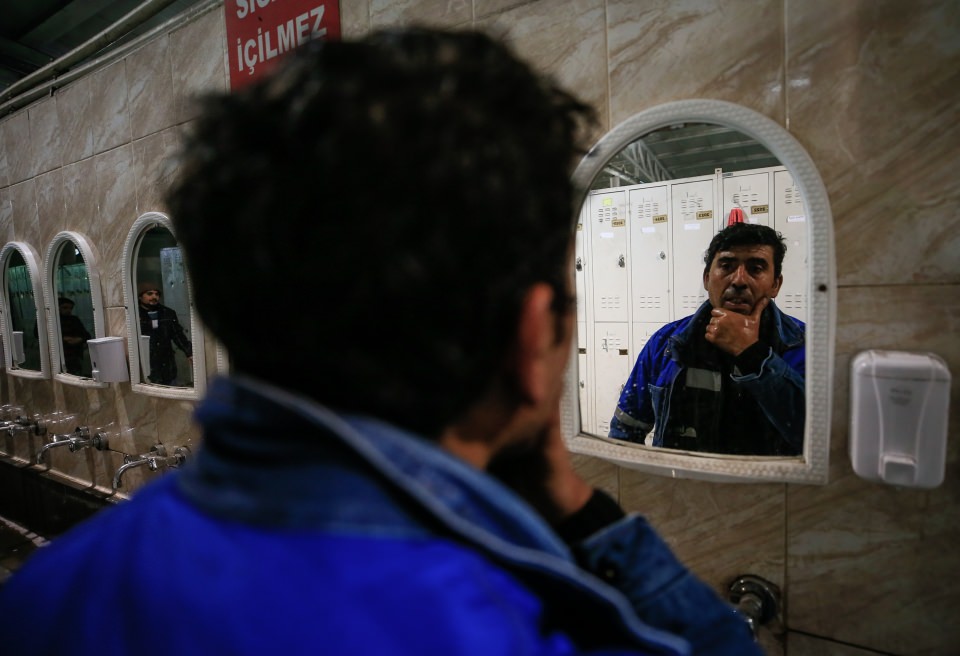 Madencilerin her gün çıktığı zorlu yolculuk - 23