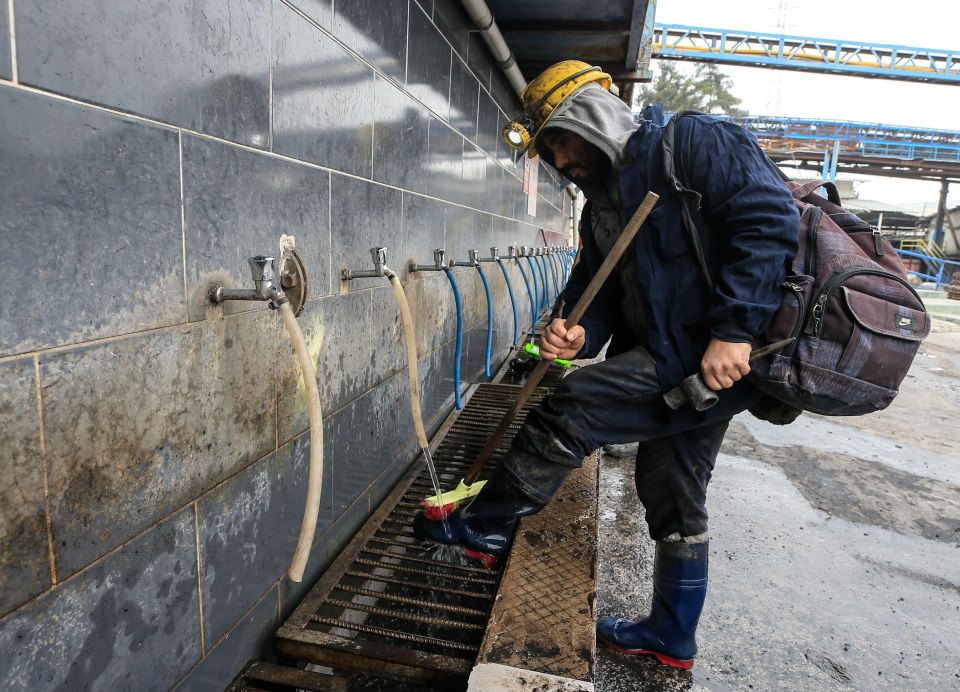 Madencilerin her gün çıktığı zorlu yolculuk - 22