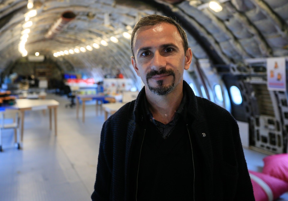 Uçağı eğitim yuvasına çevirdiler - 14