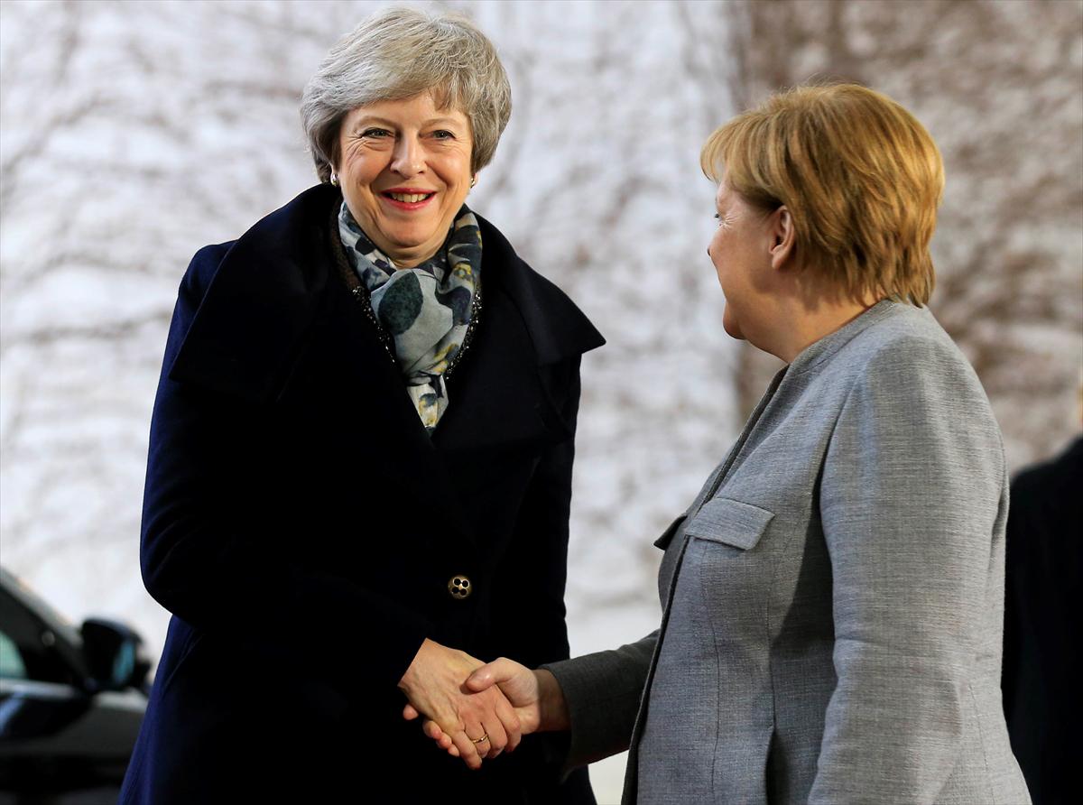 Theresa May'ın zor anları - 7