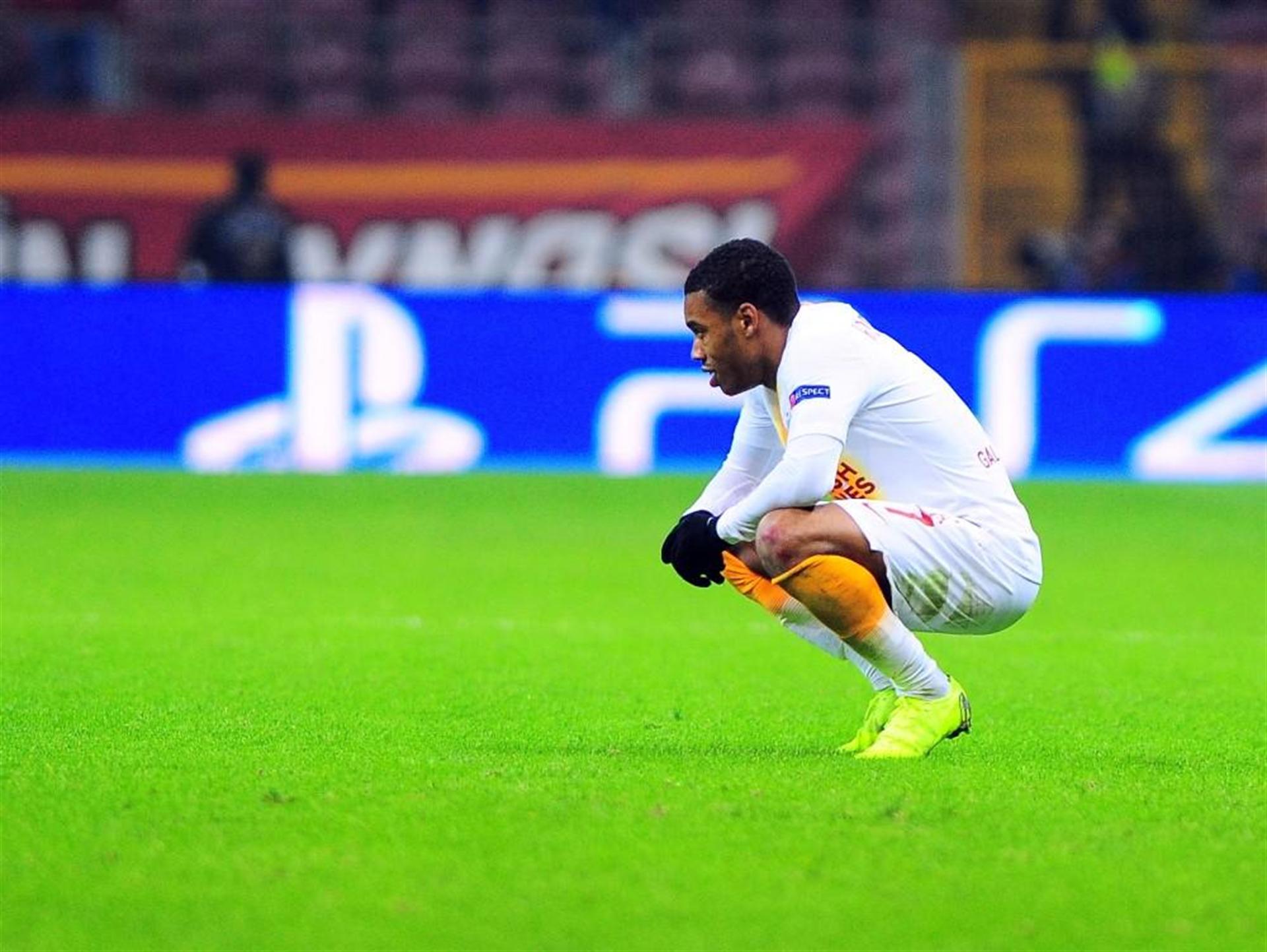 Galatasaray'a Schalke'den  ince gönderme - 4