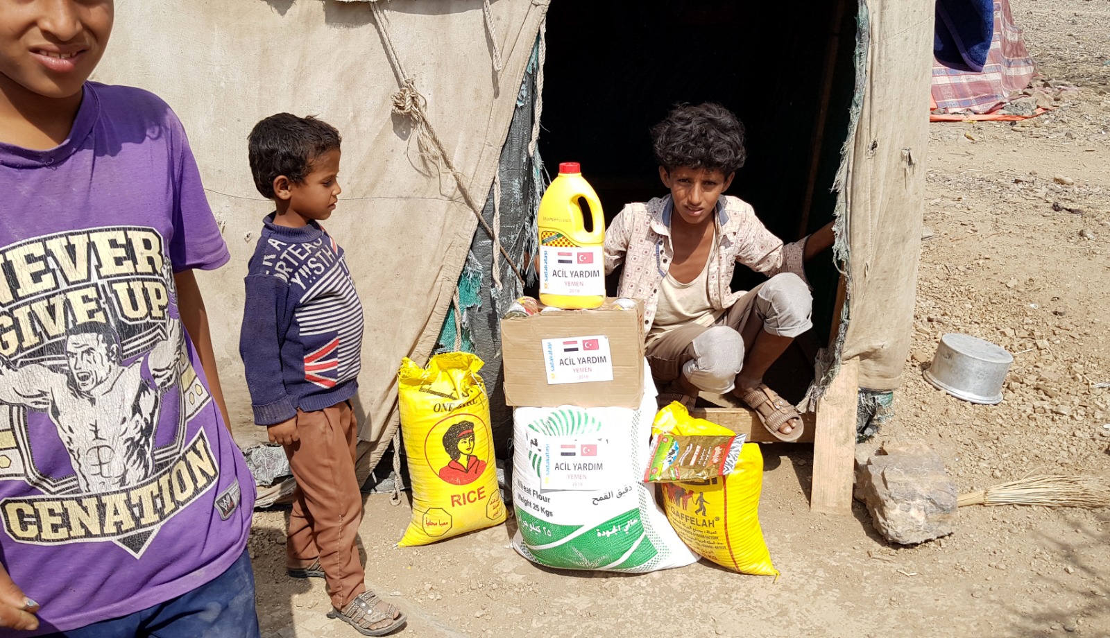 Sadakataşı Derneğinden Yemen'e yardım - 16