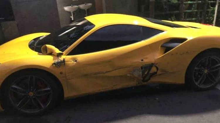 4 Ferrari'ye çarpan yoksul genç için yardım kampanyası düzenlendi - 8