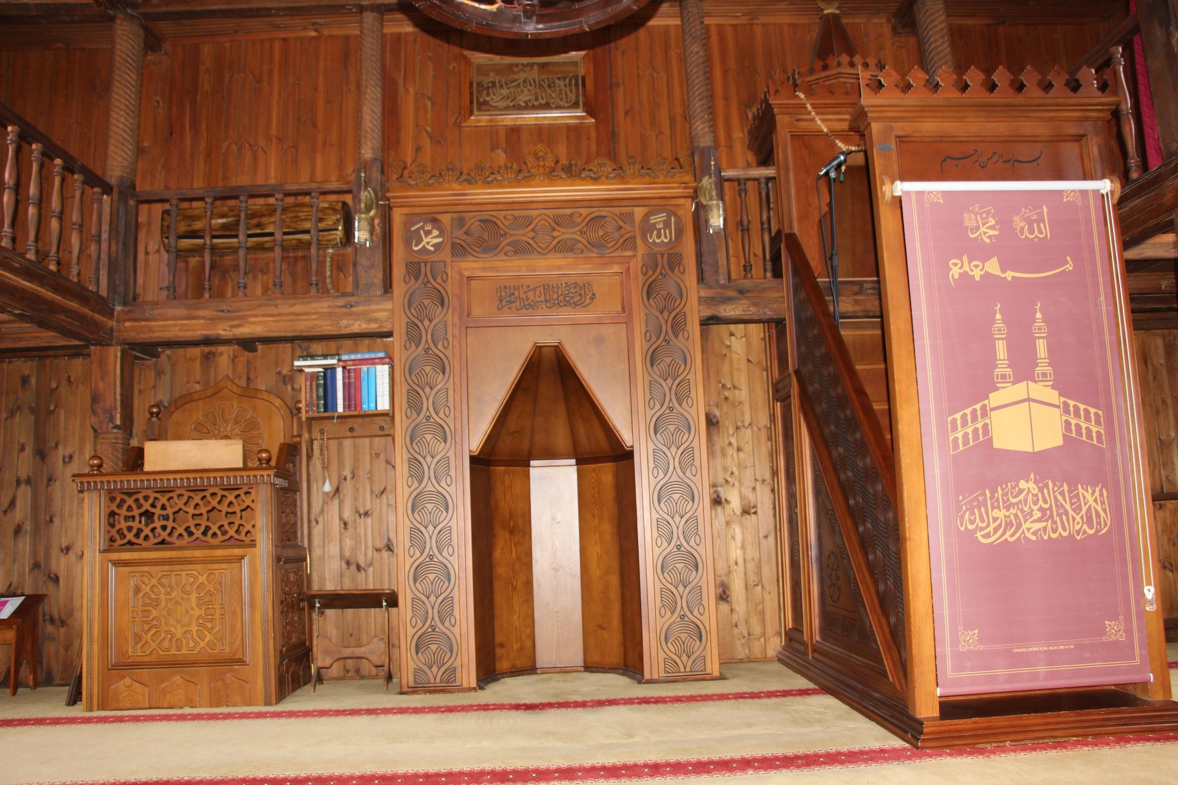 Açık hava müzesi karlar altında kaldı - 8