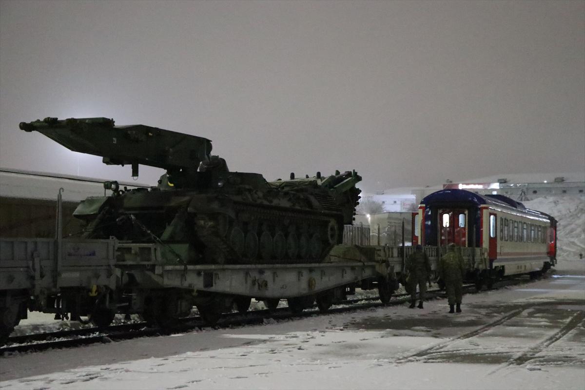 Sakarya'dan Suriye sınırına askeri destek - 1