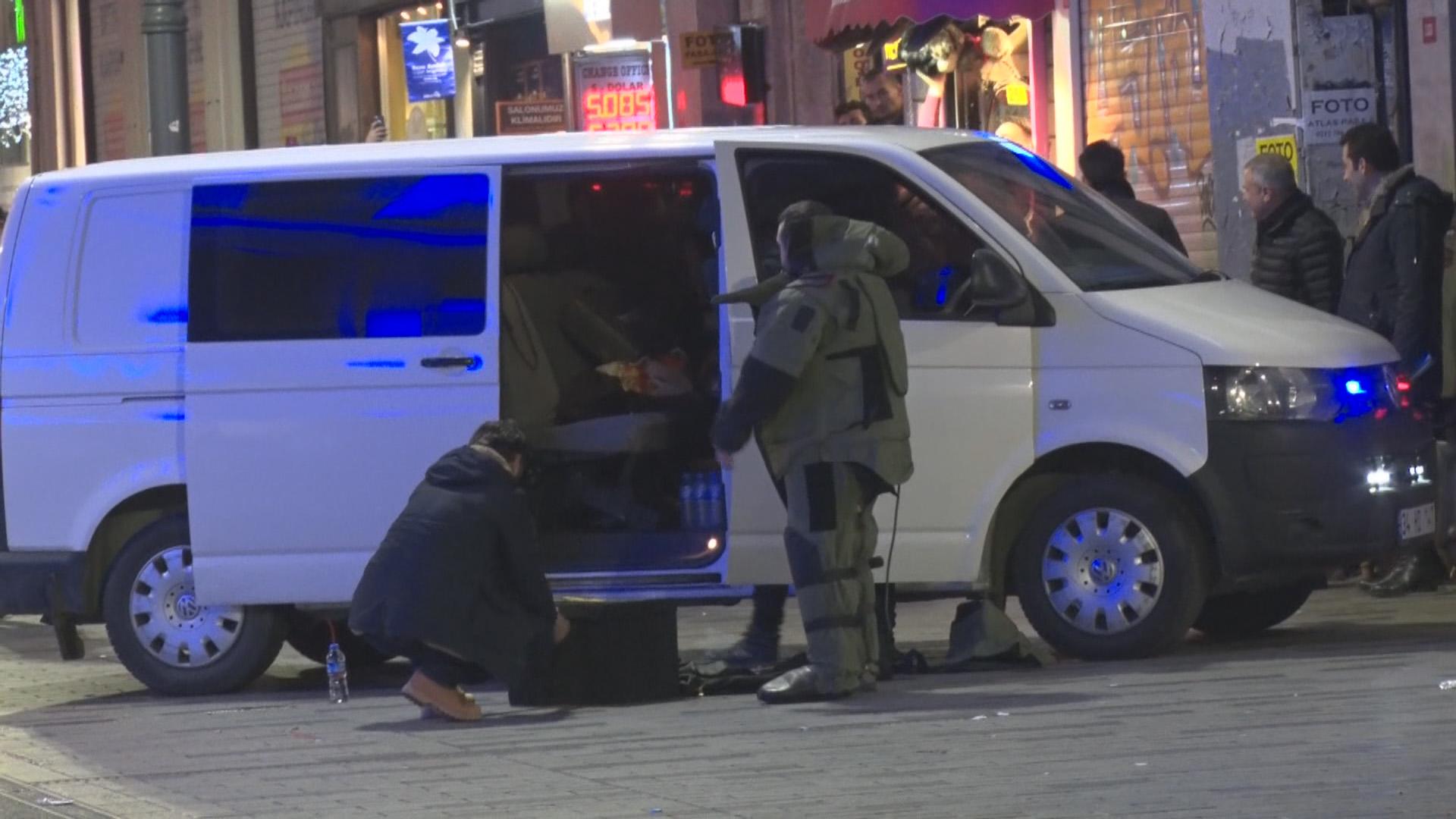 İstiklal Caddesindeki şüpheli çanta, paniğe neden oldu - 2