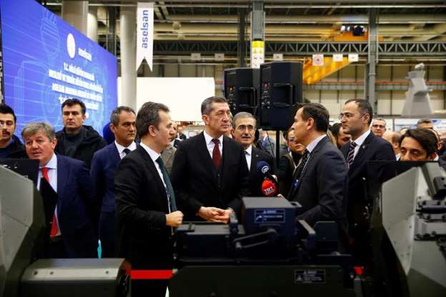 Milli Eğitim Bakanı Ziya Selçuk,' ASELSAN Mesleki ve Teknik liseler açılacak'dedi. - 9