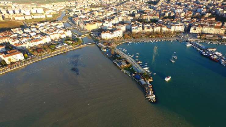 Aşırı sağanak, Marmara Denizinin renginin değişmesine neden oldu - 2