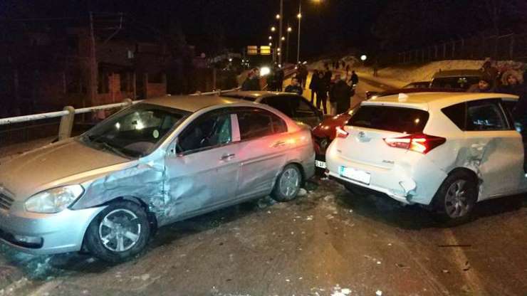 Samsun'da zincirleme kaza, 14 araç birbirine girdi - 6