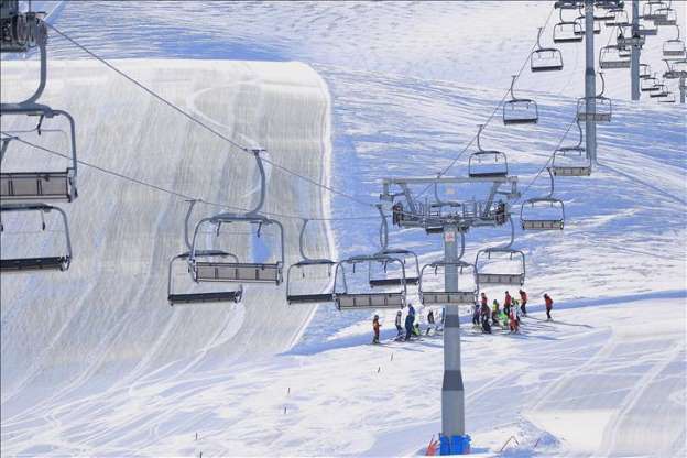 Yarıyıl tatilinde doğunun gözde kayak merkezi Hesarek - 4