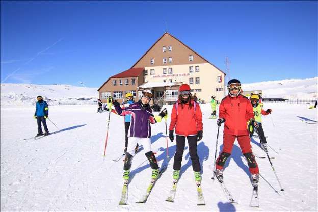 Yarıyıl tatilinde doğunun gözde kayak merkezi Hesarek - 14
