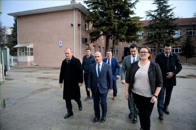 Denetimli serbestlik yükümlüsü mahkumlar okulları yeniliyor - 12