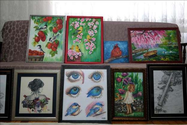 Kas hastası genç kız umutlarını tuvale yansıtıyor - 7