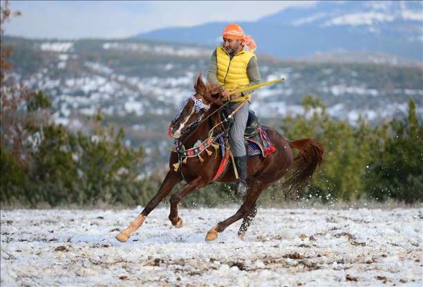 Kar Ciriti Uşaklıların kış eğlencesi oldu - 10
