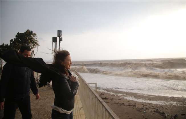 Antalya'da olumsuz hava şartları hayatı olumsuz etkiliyor - 6