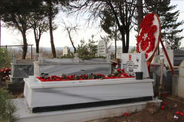 Afrin şehidinin vasiyetini babası yerine getirdi - 3