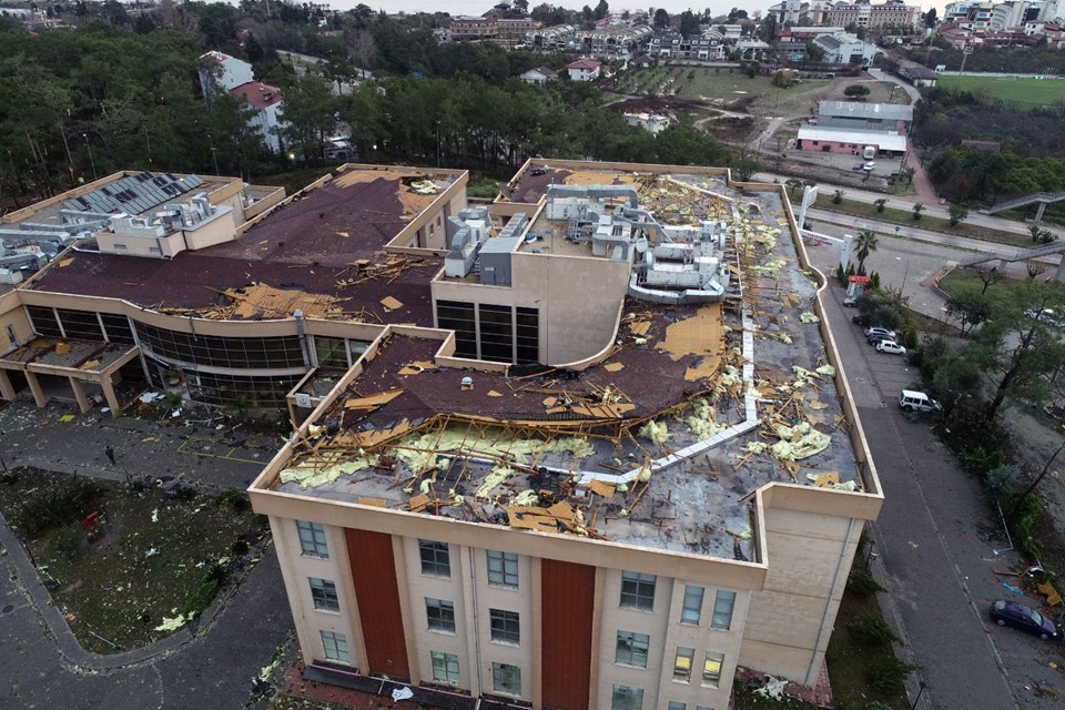Hortum, hastaların tahliye edilmesine neden oldu - 8