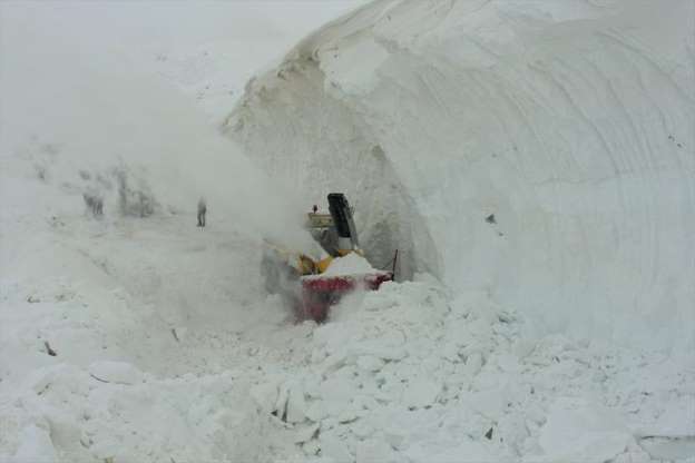 Doğu'da kar kalınlığı 10 metreyi buldu - 2