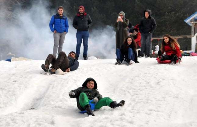 Uludağ'da 11 kilometre tatilci kuyruğu - 6
