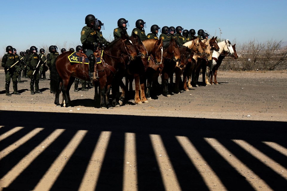 ABD Meksika sınırına asker sevkiyatına devam ediyor - 5