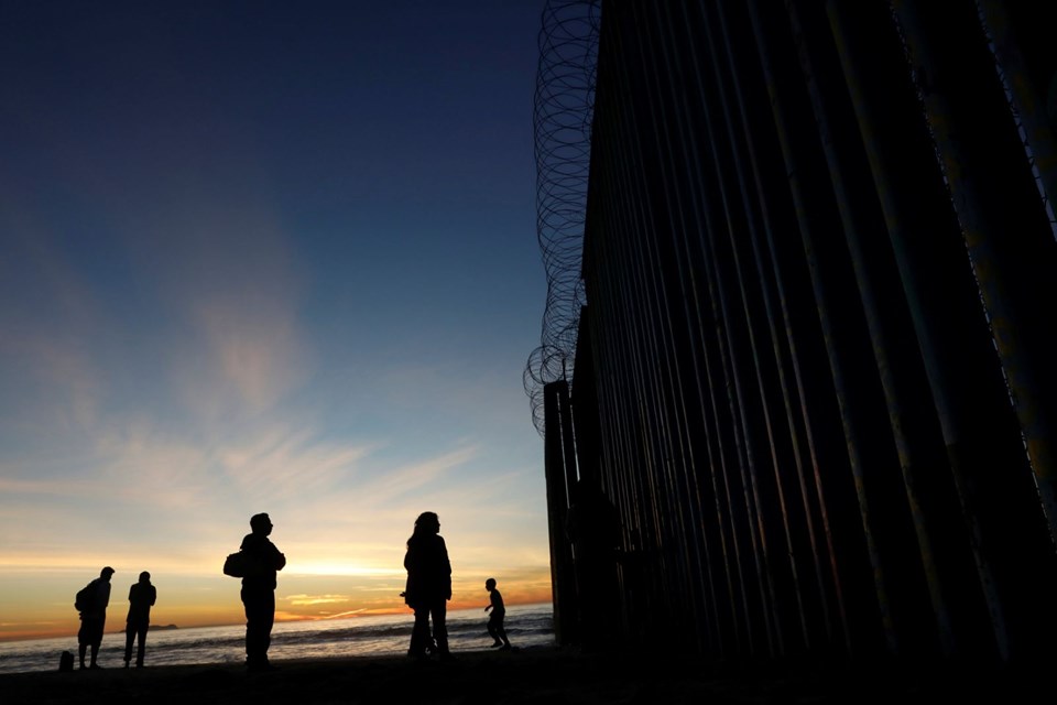 ABD Meksika sınırına asker sevkiyatına devam ediyor - 7