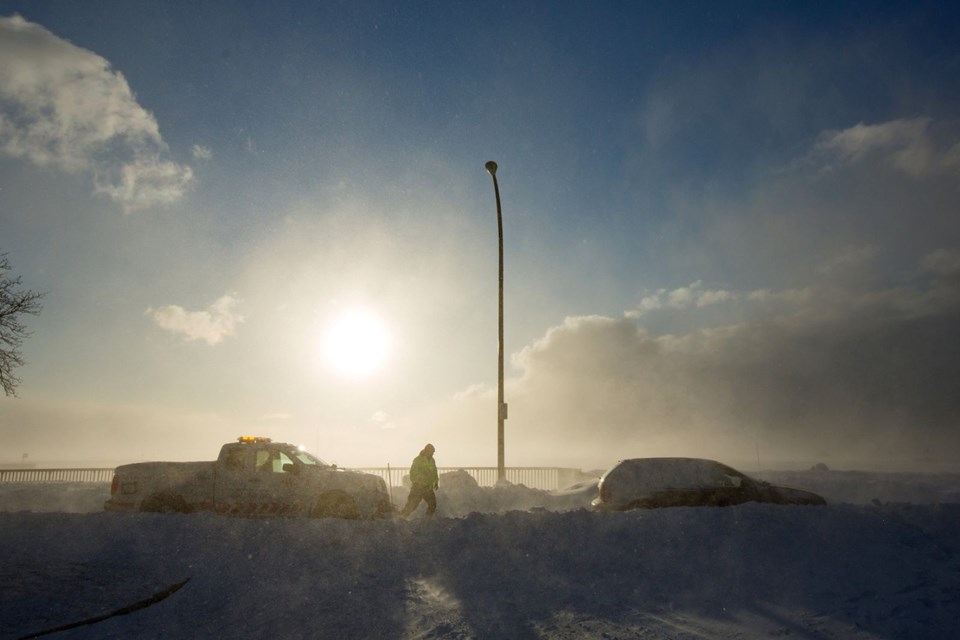 ABD'de kutup girdabı 21 can aldı - 24