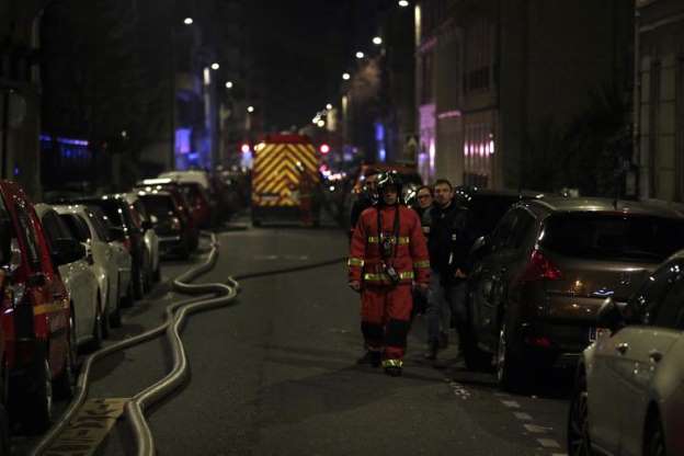 Paris'te yangın meydana geldi, ölü ve yaralılar var - 8